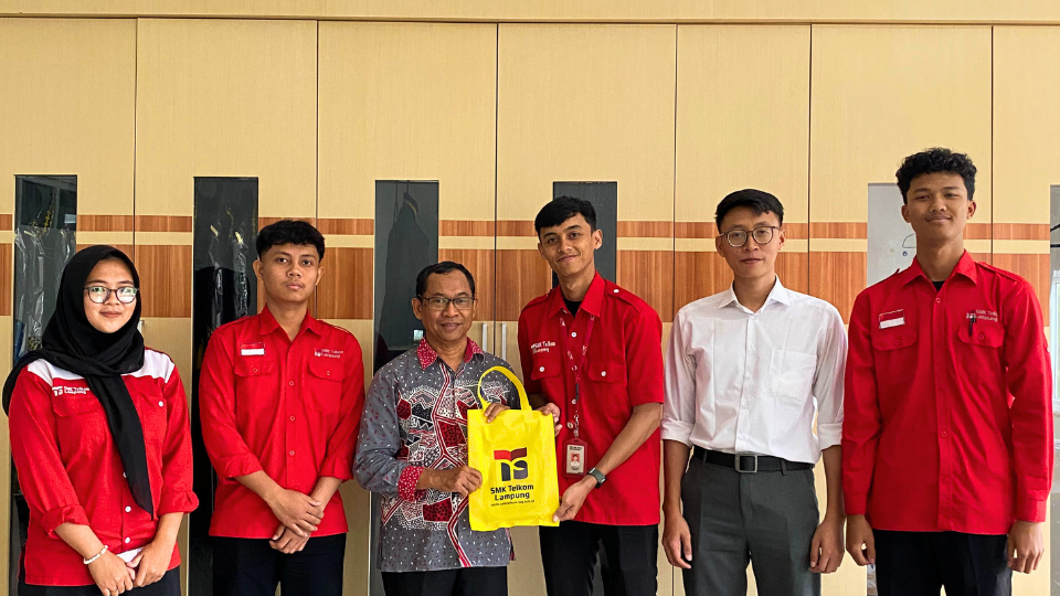 SMK Telkom Lampung Laksanakan Penjemputan Siswa PKL di Institut Teknologi dan Bisnis Diniyyah Lampung